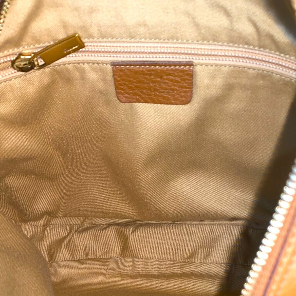 SALVATORE FERRAGAMO Gancini Hobo Shoulder Bag Luxury SALVATORE FERRAGAMO Gancini Hobo Shoulder Bag Luxury
