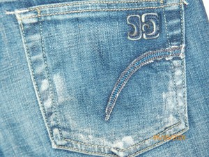 jeans with sparkly pockets
