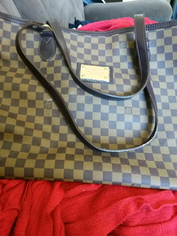 australia post overnight bag