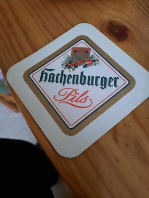  Bierdeckel Hachenburger Pils  RS Die Erlebnis - Brauerei