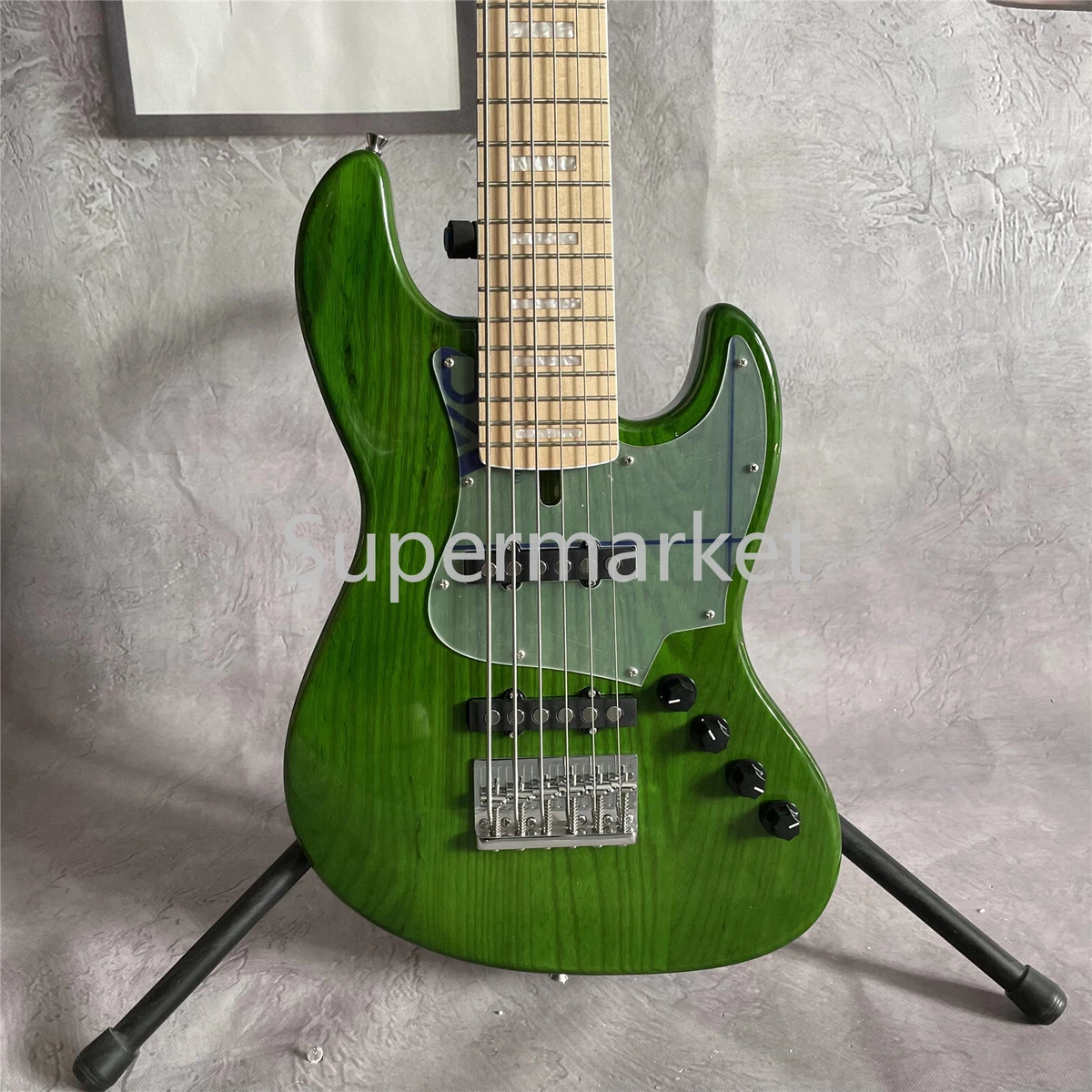 Fender jazz 2024 bass 6 string