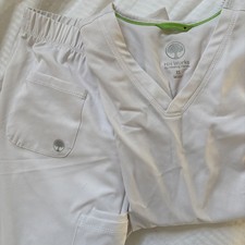 HH Works By Healing Hands Scrub Set Size Small Pant. X Small Top Women White.