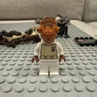 LEGO Star Wars Admiral Ackbar Minifigure sw0247