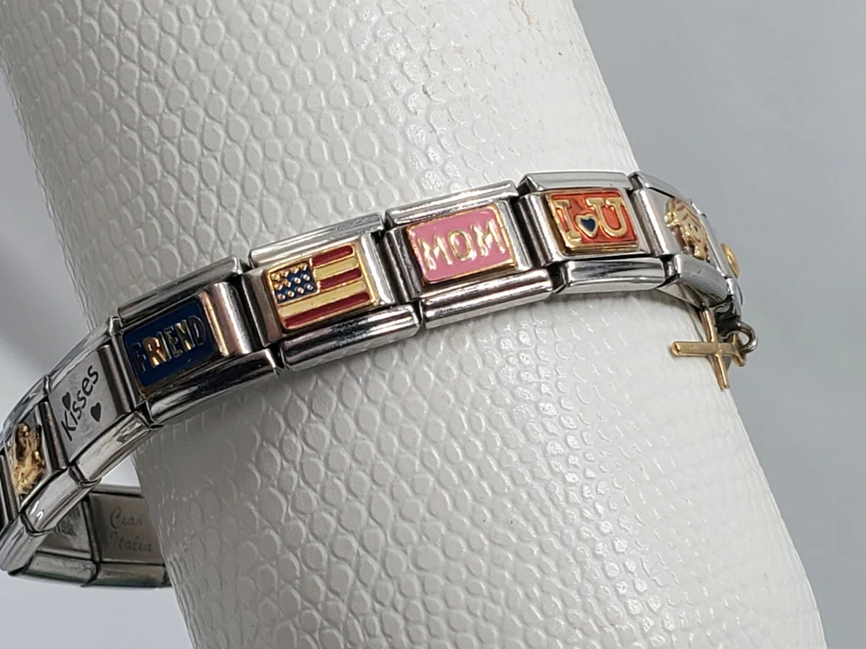 ZOPPINI Pulsera Italiana de Acero Inoxidable Acentos de Oro 18k Dijes de Viaje Disney Foto 3 de 4