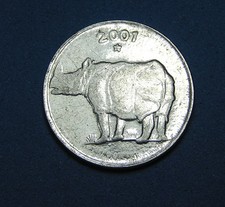 India Republic 25 Paise Stainless Steel Coin 2001 H, Rhino, 19mm, Combined S/H