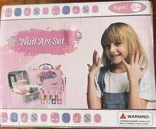Kids Makeup Kit for Girl Washable Makeup Set  Cosmetic Bag. New