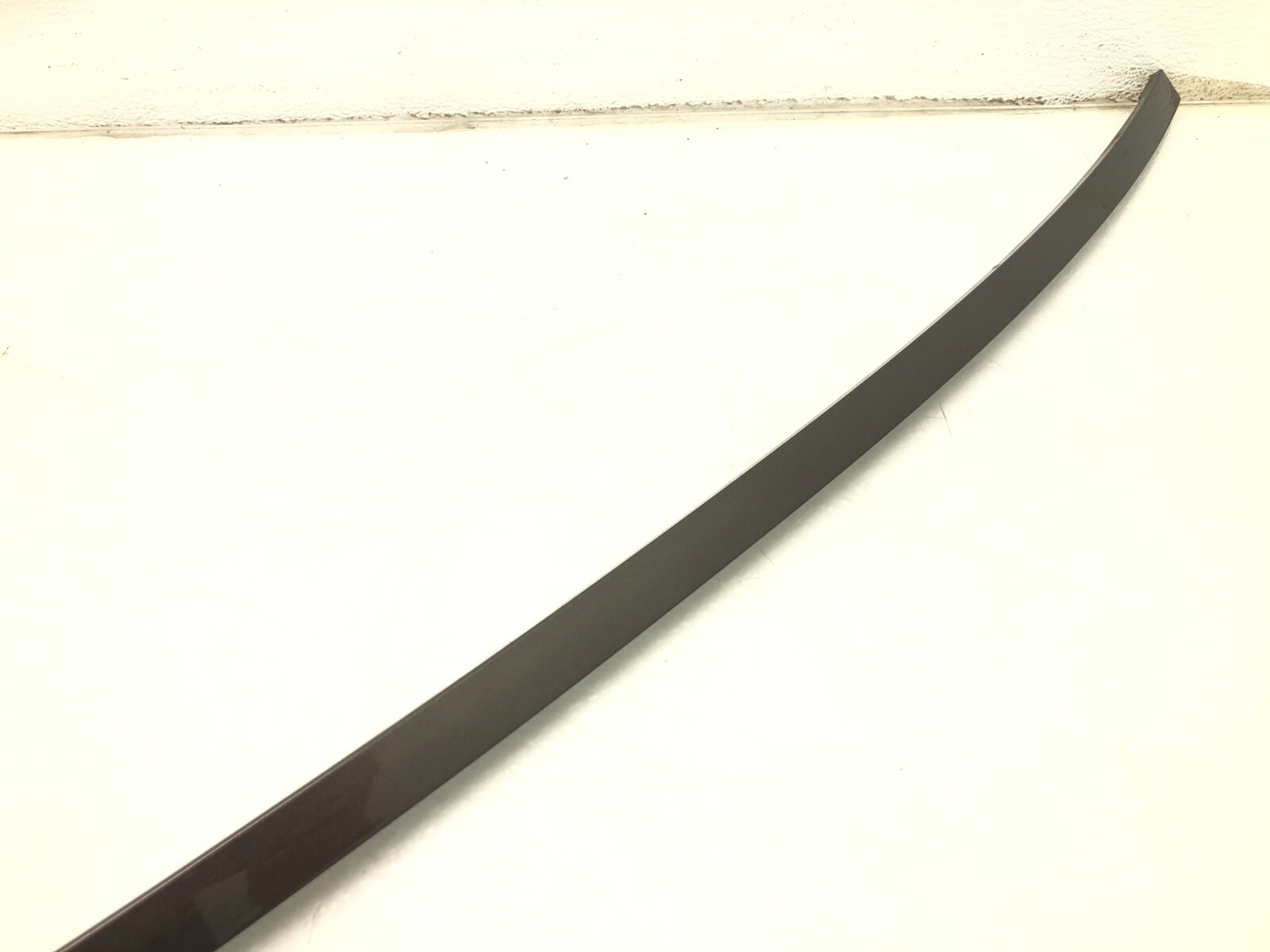 2014-2020 MASERATI GHIBLI S LEFT DRIVER ROOF DRIP MOLDING TRIM OEM.