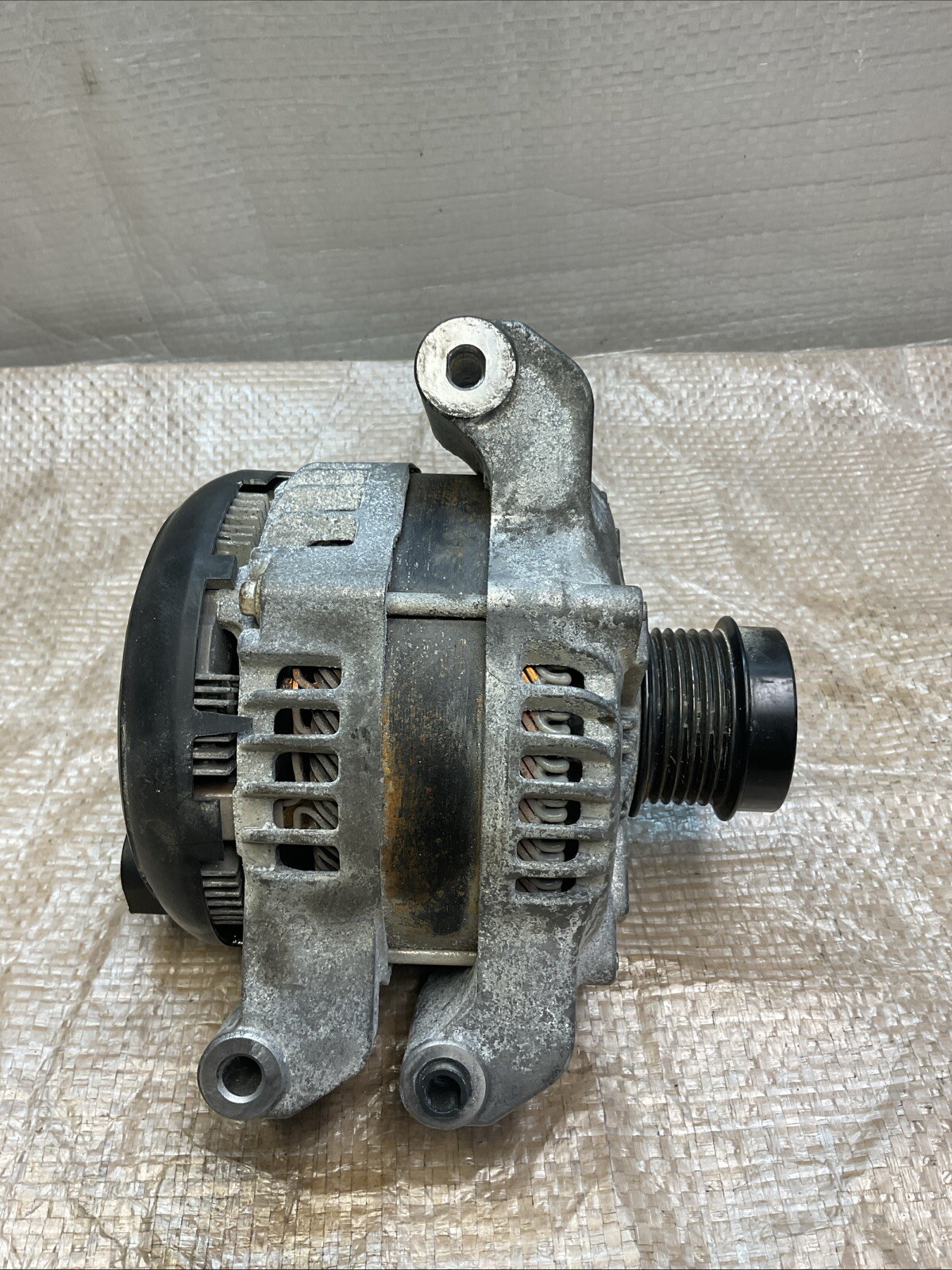 14-17 Maserati QuattroPorte Ghibli Engine Alternator Generator 200 AMP Oem