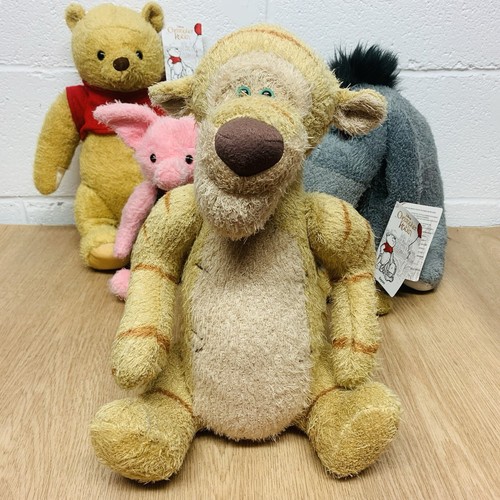 Pacchetto giocattoli morbidi Disney Christopher Lee Winnie the Pooh film live action Tigro - Foto 7 di 12
