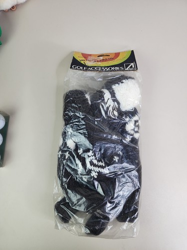 NEW Vintage Set Of 4 Premium Knit Pom Pom white and black Golf Club Head Covers - Picture 2 of 4