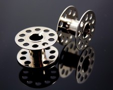 10 Spulen für W6 Nähmaschinen (Metall)