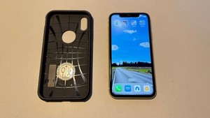 Apple iPhone XR - 64GB - Gelb (Ohne Simlock) A2105 (GSM) MRY72ZDA