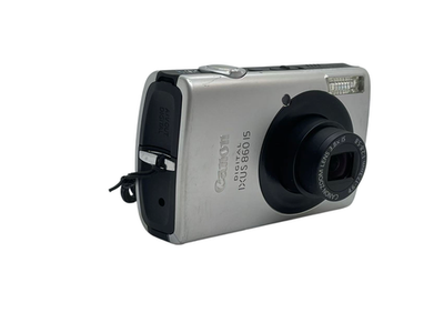 Canon IXY & IXUS 860 IS コンパクトデジタルカメラセット Canon IXUS 860 IS Digital Camera 8.0MP with Accessories