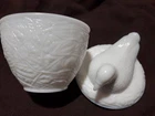 Vintage 1970's Avon Milk Glass Bird On Nest Lidded Candy Trinket Dish White