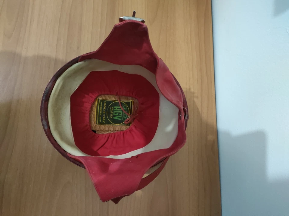 Casco vintage AGV Anni 60  - Immagine 3 di 4