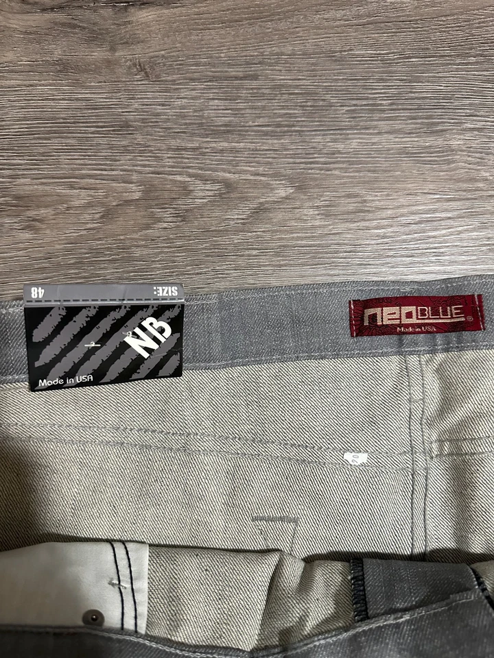 3_Neo Jeans Azul Calce Ajustado Talla 48 Color Denim Gris Claro Hecho en EE. UU. NUEVO con etiqueta Foto 3 de 4