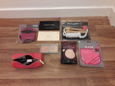 Women's Makeup Bundle