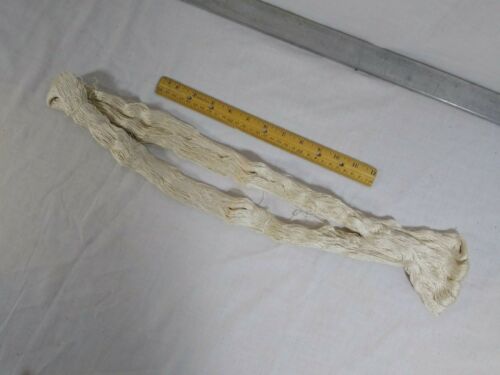 Filé à la main teint à la main, 1-7/8 oz. Écheveau Hank fil Crewel coton ? (D18)