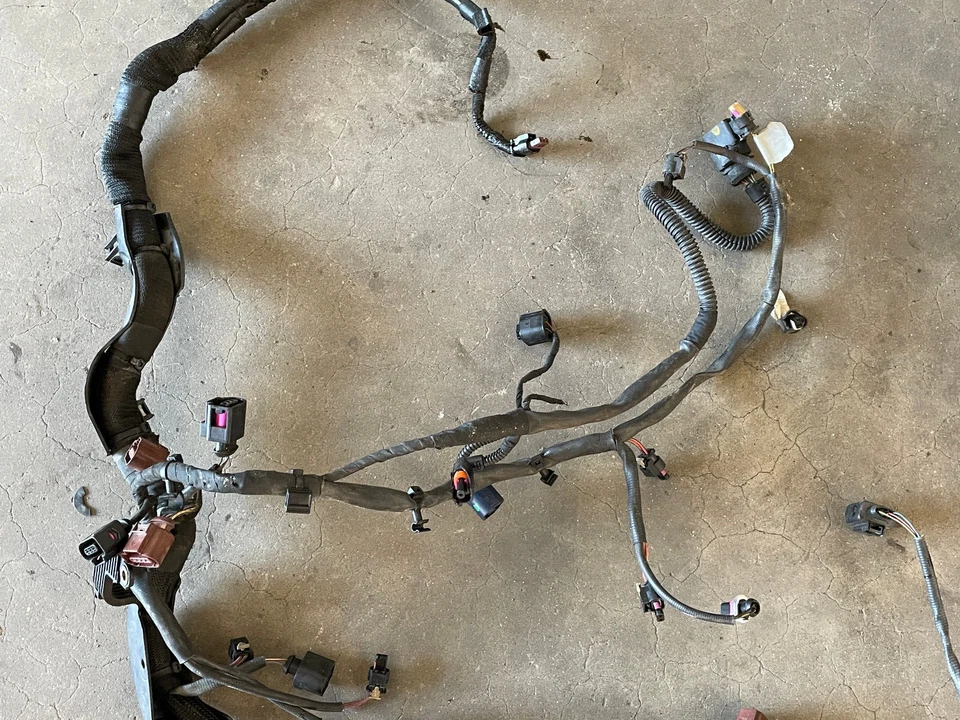 Conjunto de chicote de fios de motor Audi S7 2012-2015 4.0L 1537 fabricante de equipamento original - Imagem 3 de 4