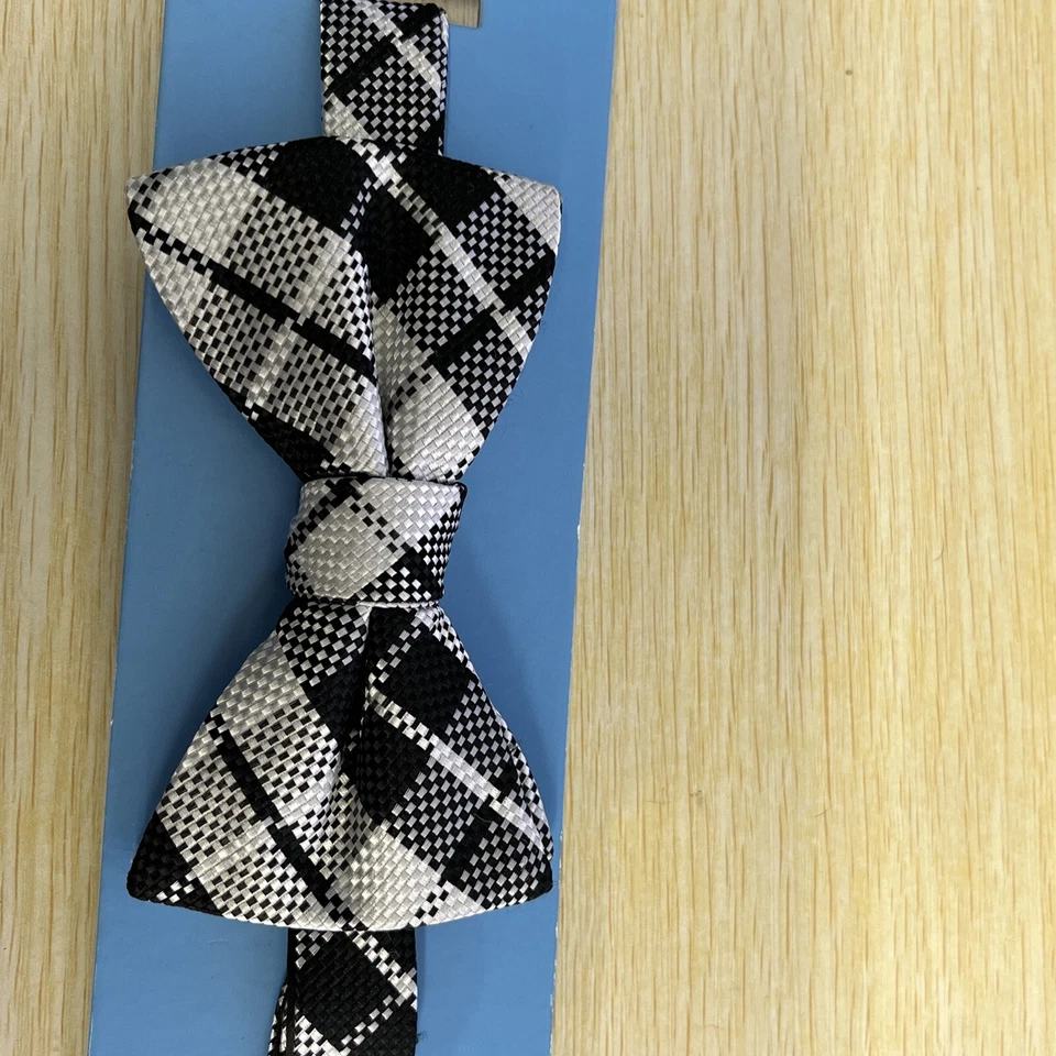 Vestido de fiesta Countess para hombre texturizado a cuadros preatado pajarita años 80 negro blanco Foto 4 de 4