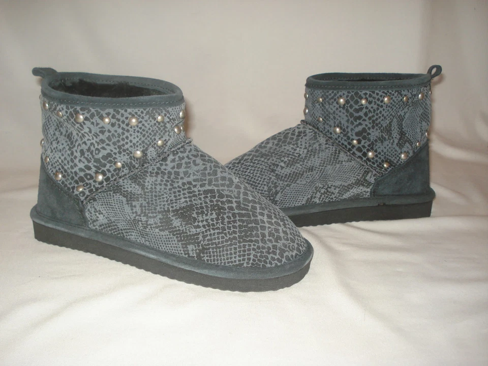 Victoria Secret ROSA Piel Forrada Mukluk Botines Cortos Cuero Gris Piel de Serpiente Foto 3 de 4