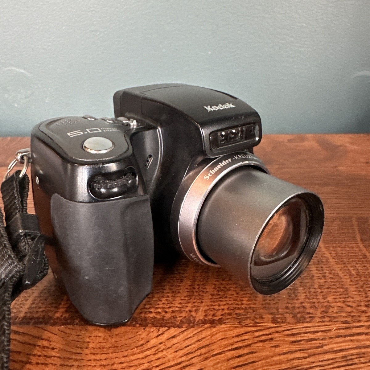 Z　Kodak Kodak EASYSHARE Z7590 - digital camera review: Kodak