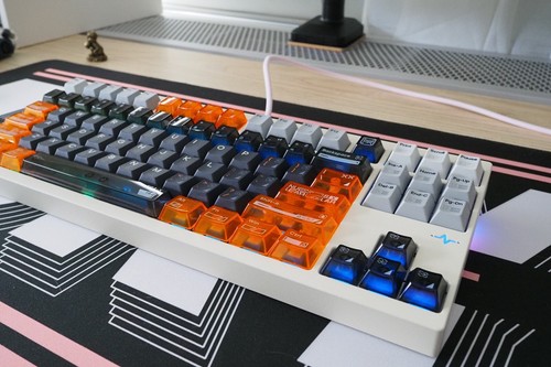 X Epoch Theme PBT+PC Cherry Profile Transparent Shine-through Keycaps - Photo 3/19