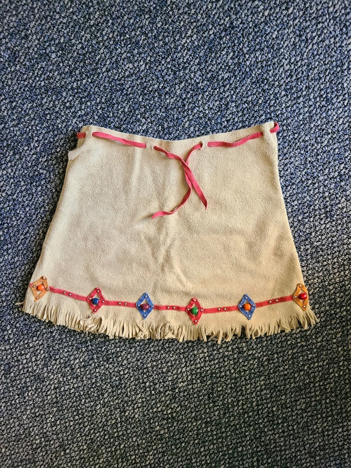 Falda Disfraz Infantil Nativo Americano Vintage John R. Craighead Piel de Vaca Flecos Foto 2 de 4
