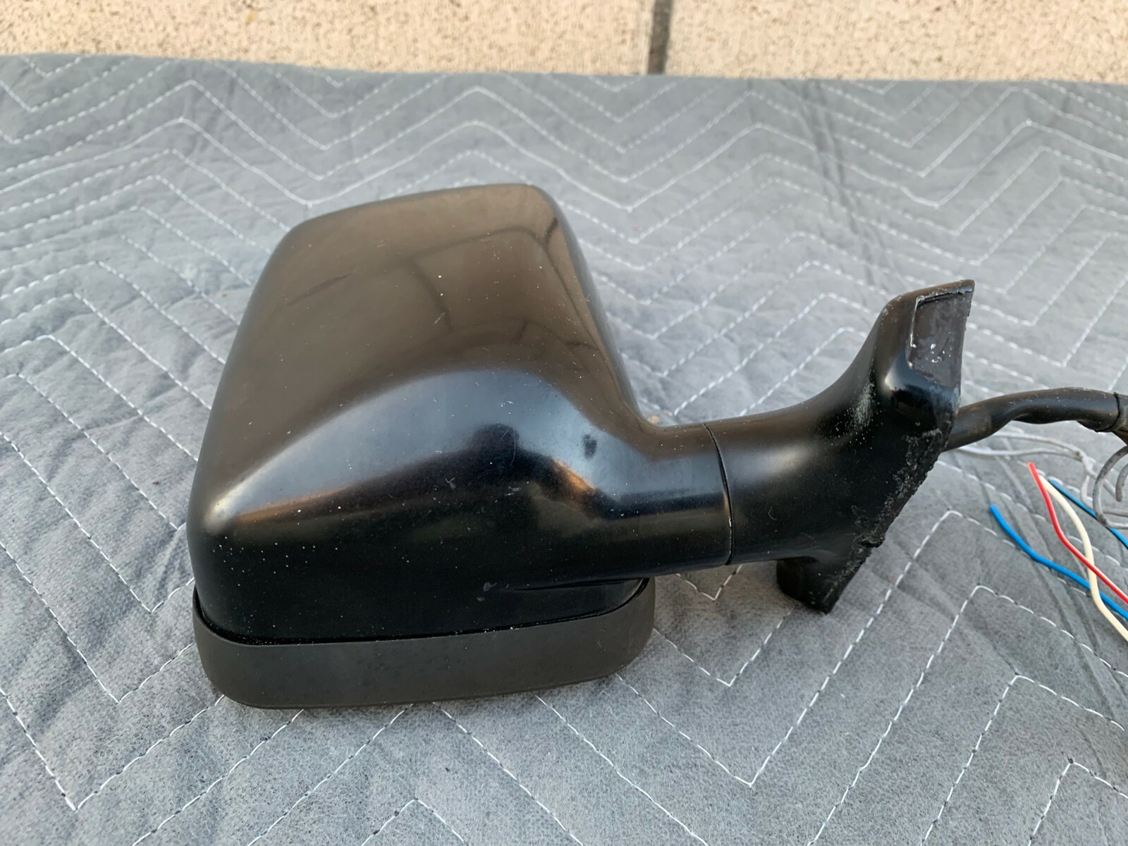 91 Bentley Turbo R Sedan OEM Left side view mirror