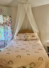 Full/Queen Kids Coverlet Set. Rainbows. 4 piece set.