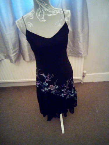 Debenhams LBD women's Pure silk Strappy dress black embroidered size 12 - Picture 8 of 8