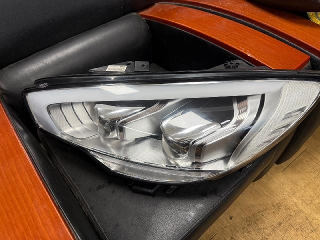 ⑭PARADYM TD 9.0 LH ヘッドのみ 2014 KIA K900 K9 HID/Xenon Headlight Assembly Left Side OEM