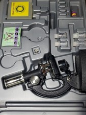 Smithsonian 900X Diecast Microscope With Rugged Carrying Case