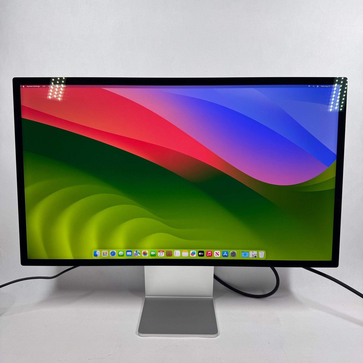 Apple 27
