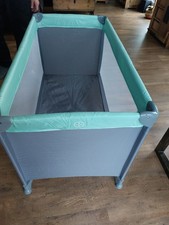 Nagelneu, lupilo Reisebett,war für die Großeltern gedacht, kam nie zum Einsatz