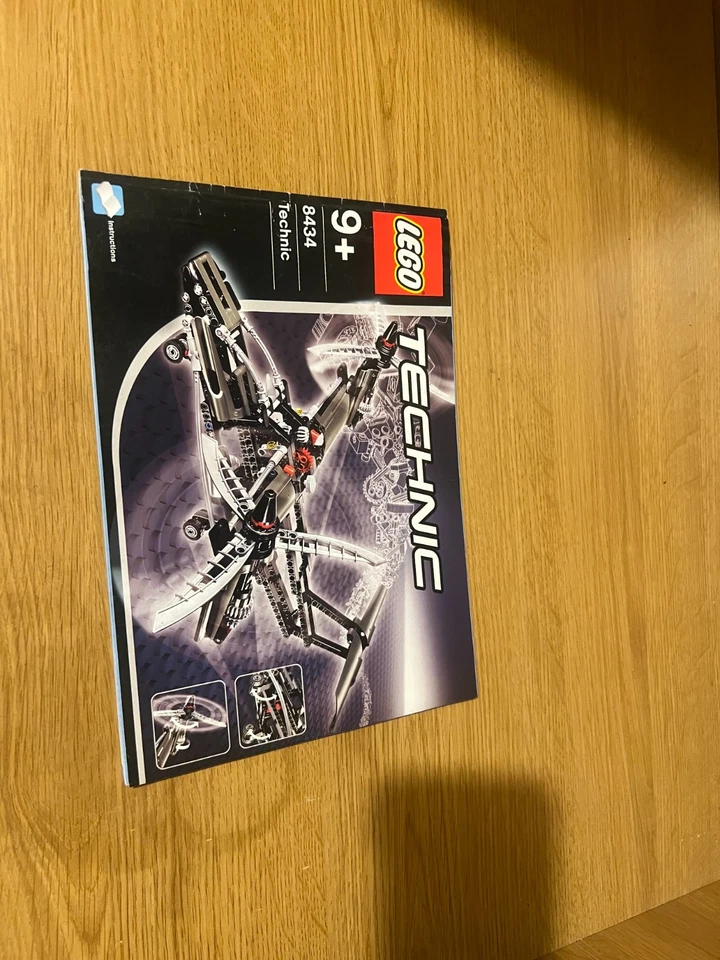 LEGO Technic 8434 Aircraft, photo 4 of 5