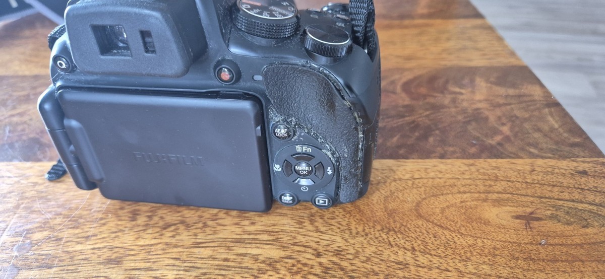 FUJIFILM FINEPIX HS50 EXR デジタルカメラセット PHOTOGRAPHIC CENTRAL: Fujifilm FinePix HS50 EXR Review