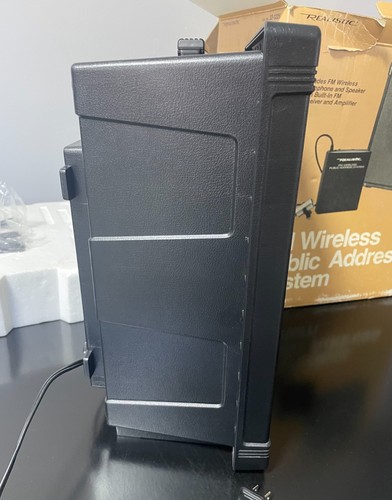 Realistic FM Wireless Public Address System 32-1225 Microphone Transmitter - Picture 17 of 18