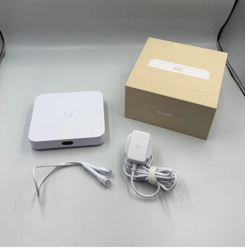 Ubiquiti UniFi Cloud Gateway Ultra - EU Plug !