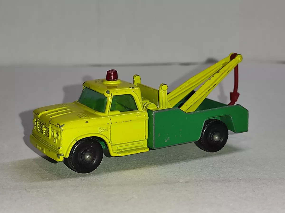 Lesney Matchbox Series No.13 DODGE WRECK TRUCK BP w/ hook & thin original  wheels