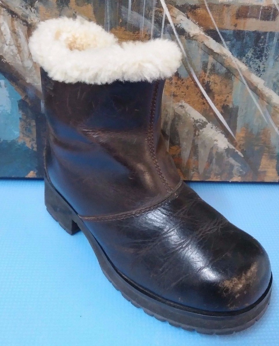 ブーツその他 Ugg Low-Cut Australian Merino Sheepskin Boots s-l1200.jpg
