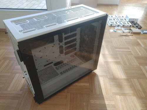 CORSAIR Carburo Serie 678C ATX Mid-Tower Vetro Temperato Basso Rumore BIANCO - Foto 6 di 18