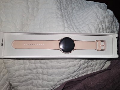 Verizon Samsung Galaxy Watch5, Pink, 40mm