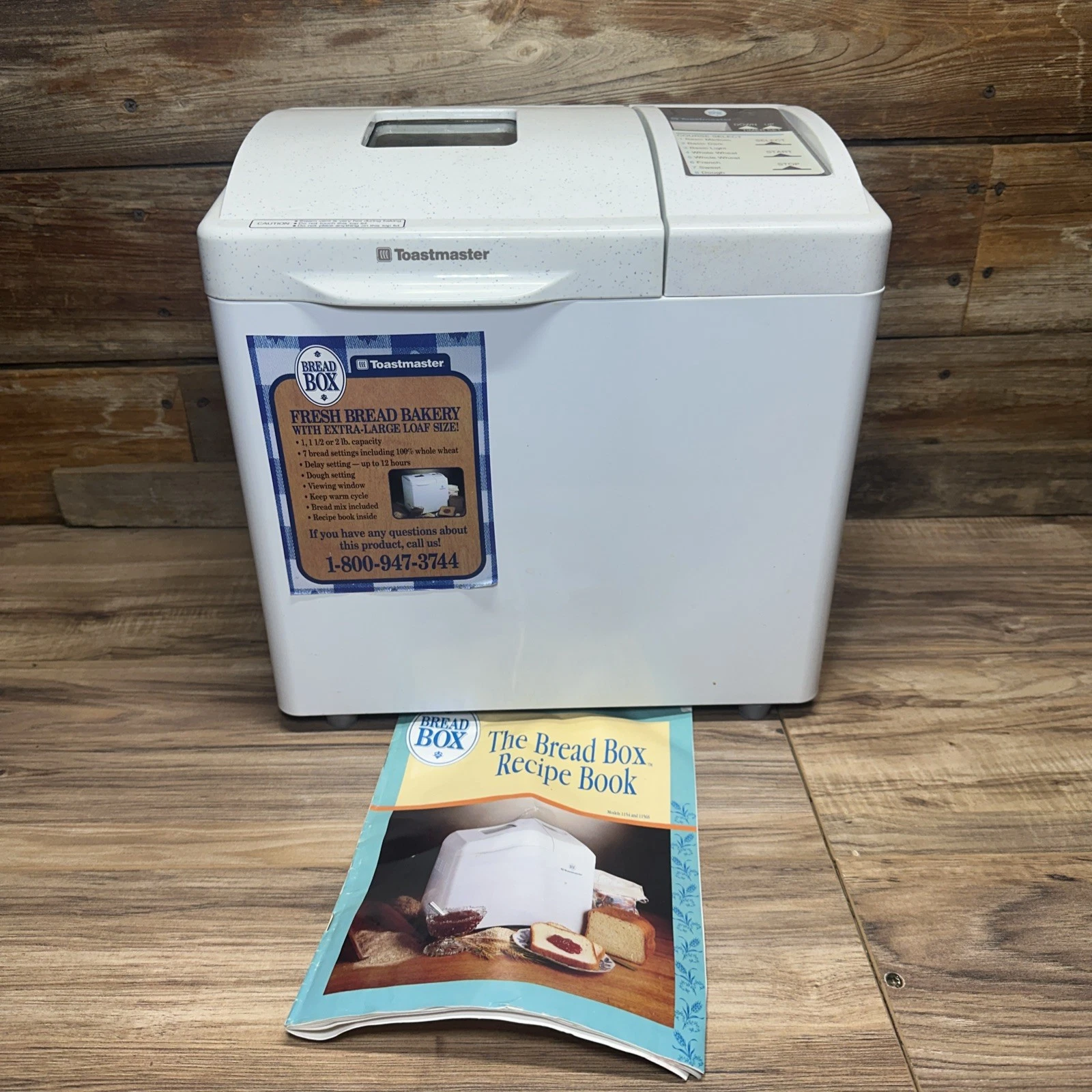 TOASTMASTER BREAD BOX BREAD MAKER 1156S WHITE RECIPE BOOK