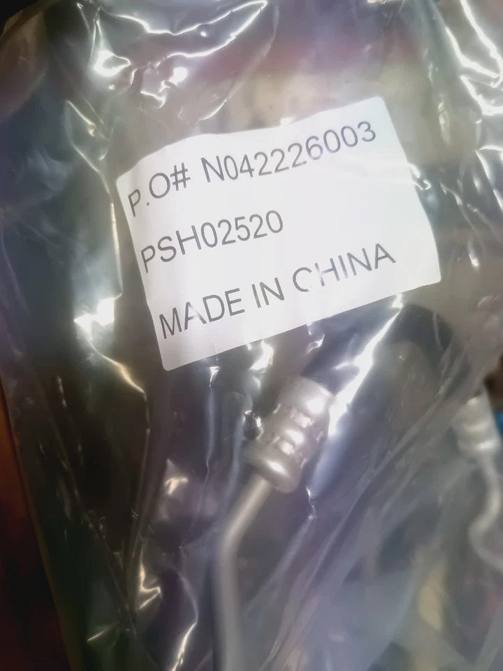 Mangueira de linha de pressão de direção hidráulica serve 1997-2005 Ford E-350 Econoline Club Wagon - Imagem 2 de 2