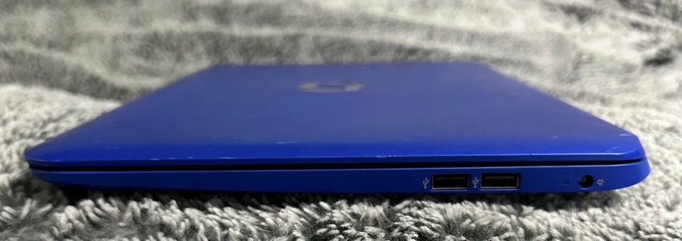 HP Touchscreen Stream Laptop 13-C002dx Windows 8.1 (Works but not the Battery) - Image 4 of 4