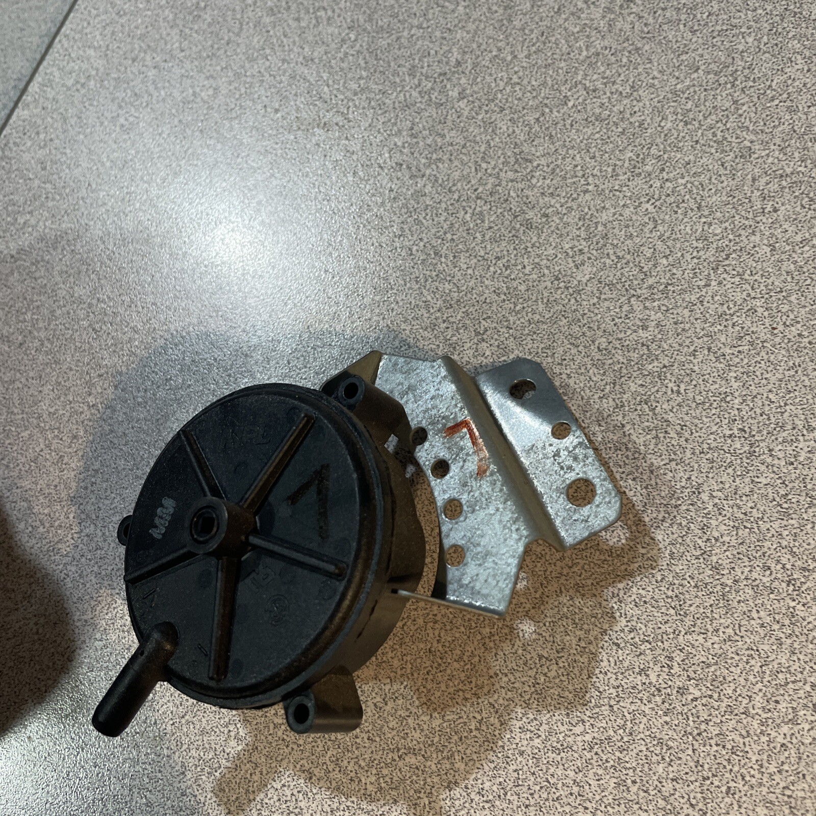 AMANA GOODMAN PRESSURE SWITCH 0130F00001P (1.20) eBay