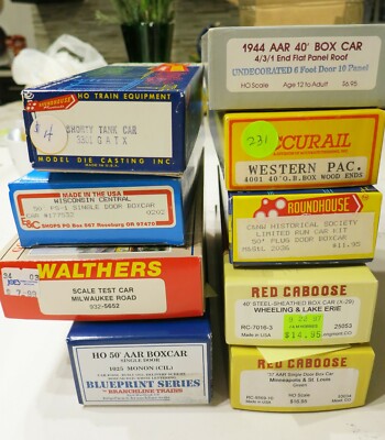 Lot of 9 Vintage HO trains Branchline, Roundhouse, Walthers, Red Caboose, MORE!