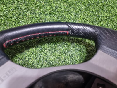 rare JDM NISSAN MOMO STEERING WHEEL RED STITCH Z33 350Z 370Z