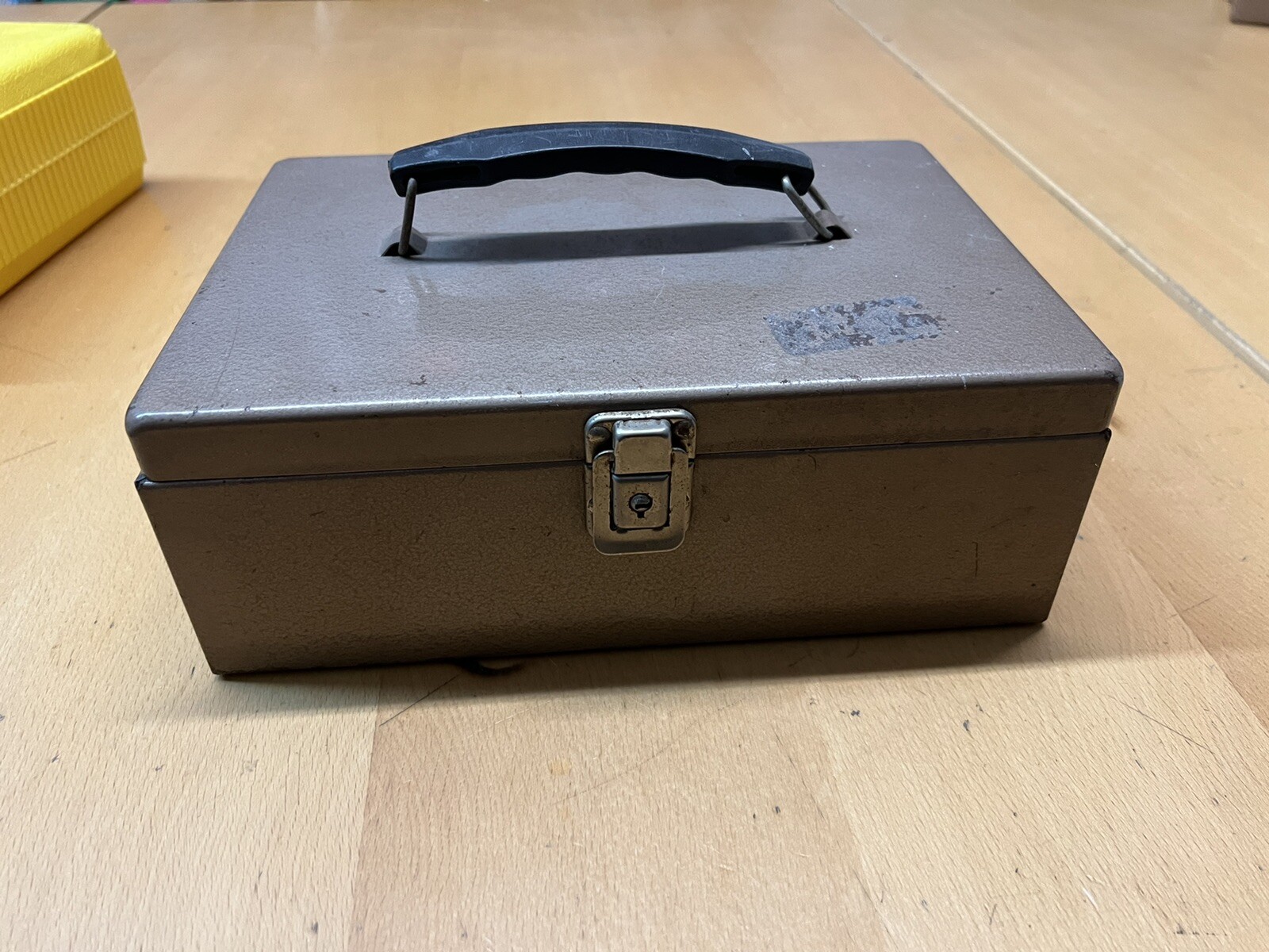 VTG Rockaway Tan Metal Key Operated Lock Security Cash Safe Strong Box